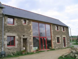 Rénovation de la maison d'Hervé, Cathy et leurs enfants